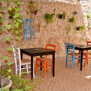 3* Bed & Breakfast Sikania